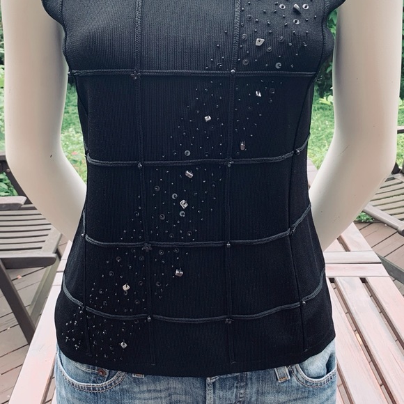 Black Rayon Woman Knit Tank Top blouse with black beaded Front US M - Picture 4 of 11